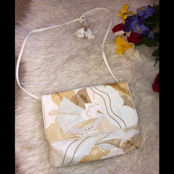 🌺VINTAGE rare crossbody bag 🌺 - Picture 2 of 7